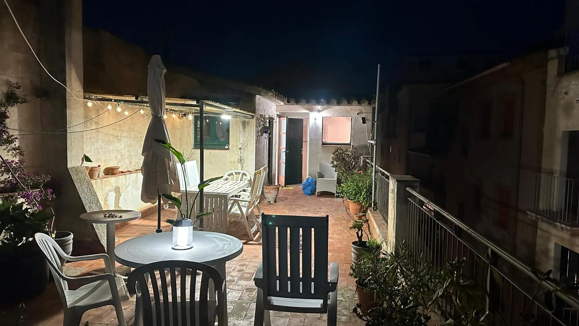 Notaria: Casco Antiguo Apartment with Garden Terrace Sant Feliu de Guixols 0*,  Spain